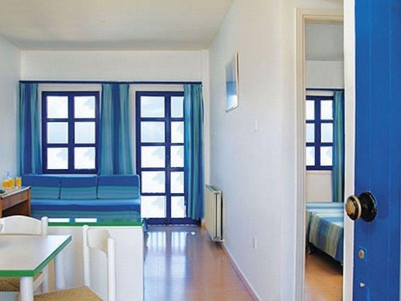 Louis King Alkinoos Apartment โปรทาราส ภายนอก รูปภาพ